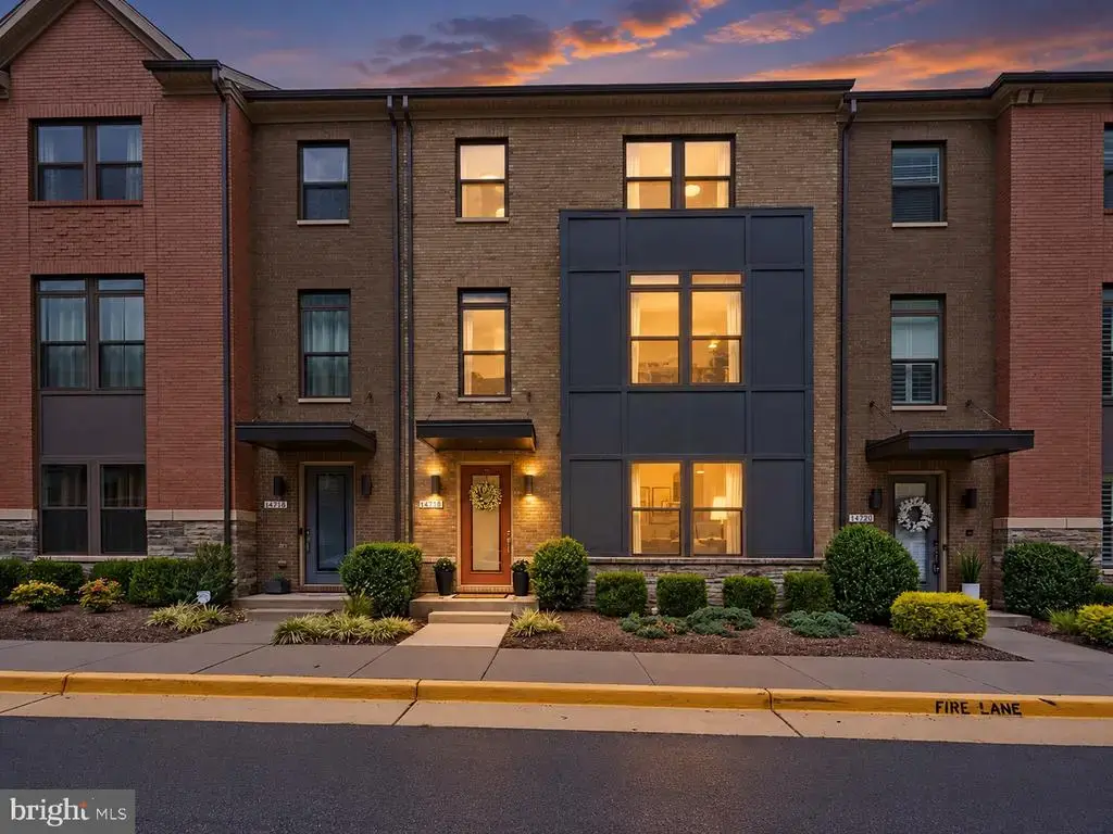 44718 Ellsworth Ter, ASHBURN