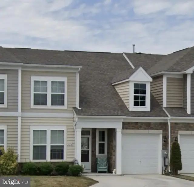 20236 Huntington Ct, Hagerstown