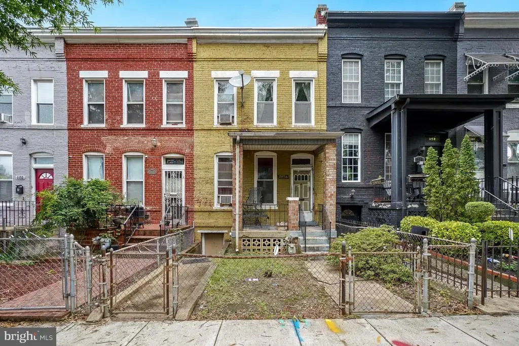 1156 Neal St Ne, WASHINGTON