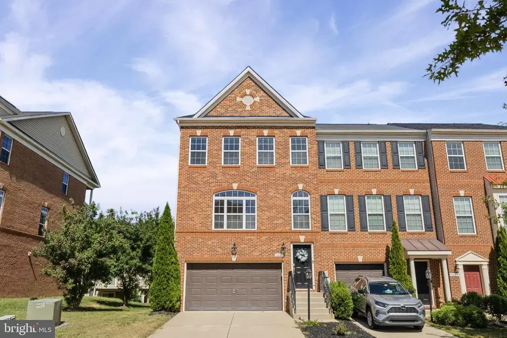 11482 Stockport Pl, WHITE PLAINS