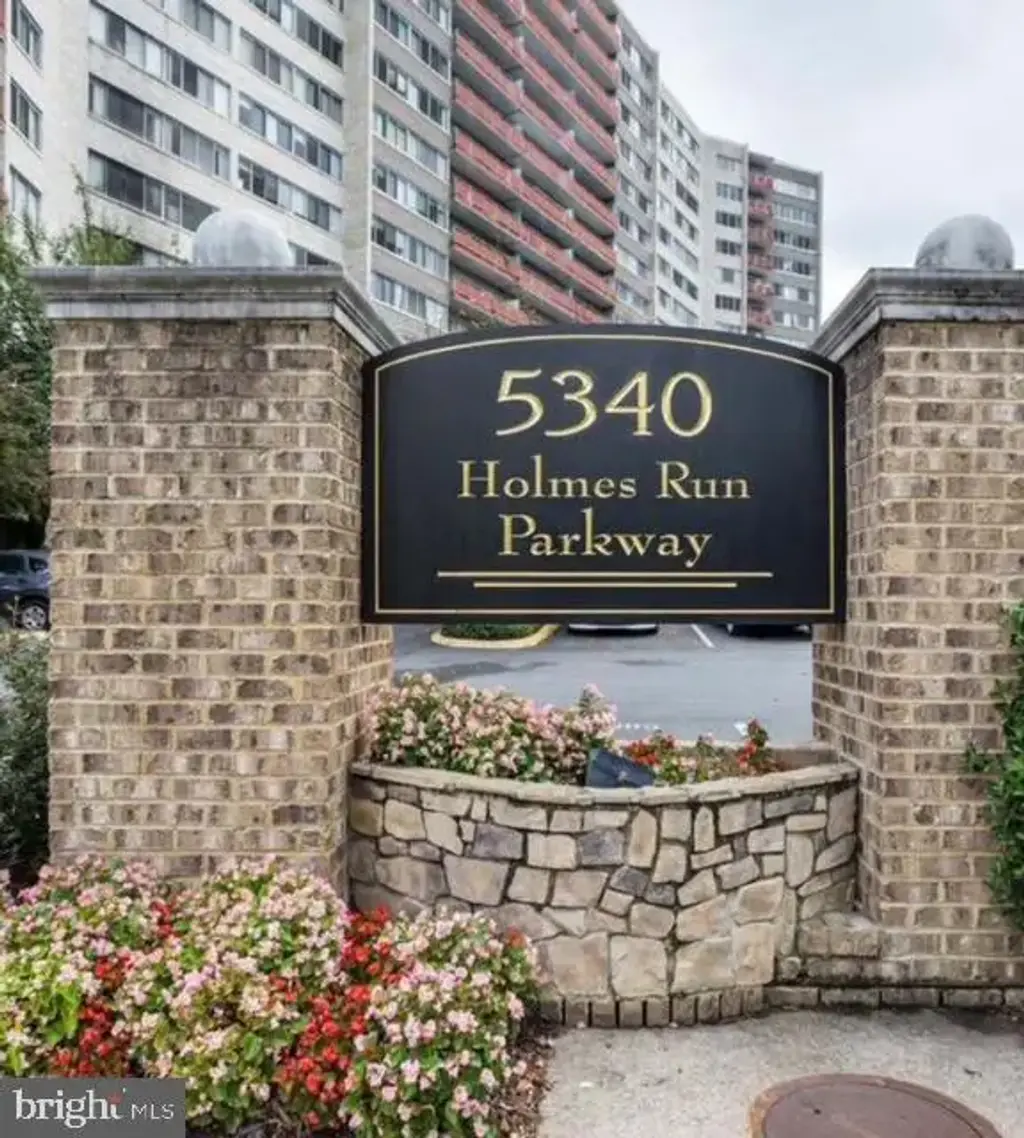 5340 Holmes Run Pkwy #516, ALEXANDRIA
