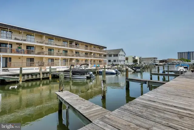 170 Captains Quarters Rd #3e, Ocean City