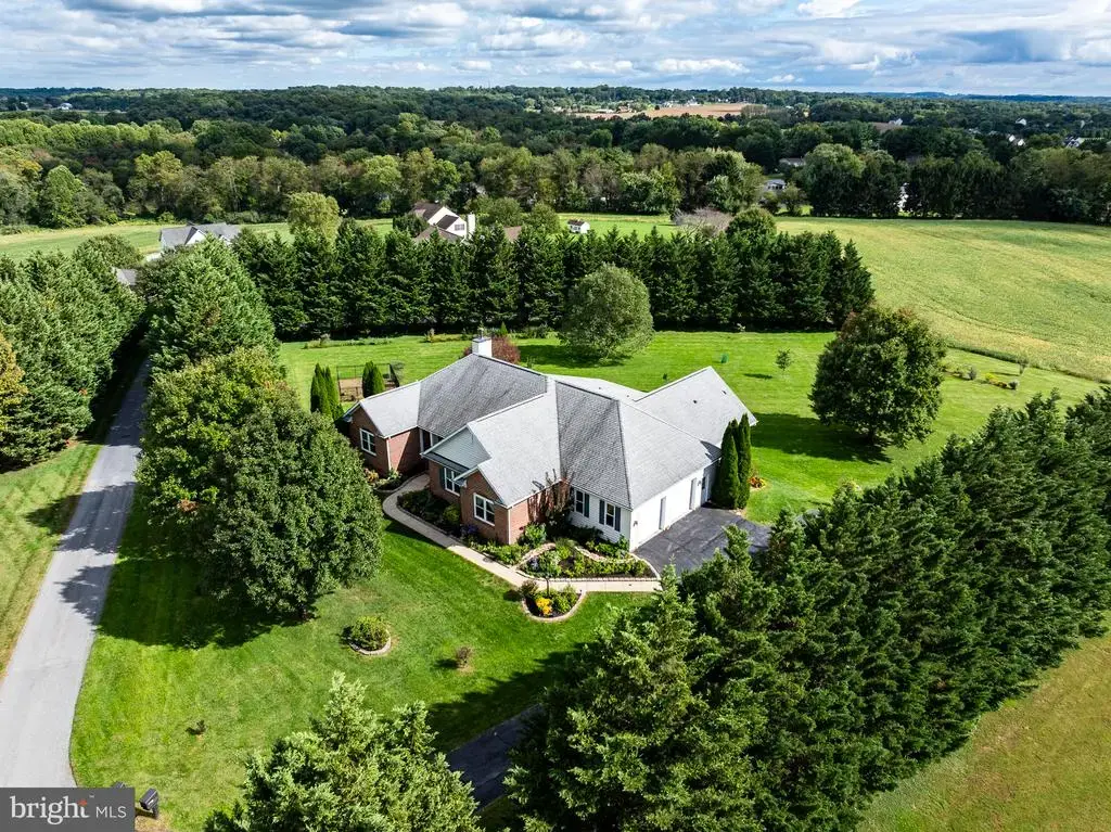6562 Jasana Ct, SYKESVILLE