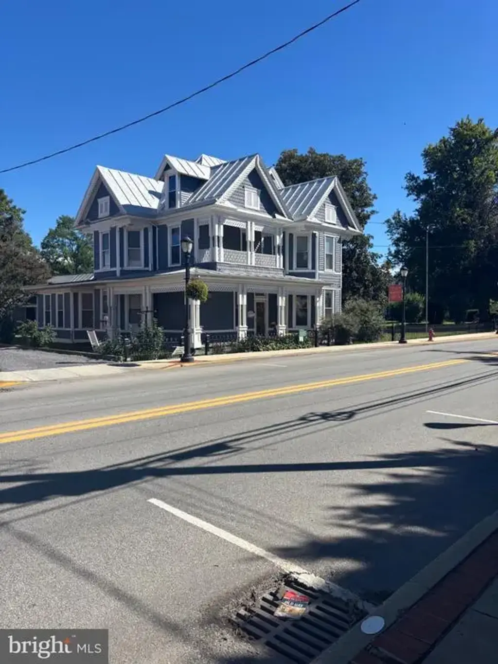 125 N Main St, MOOREFIELD