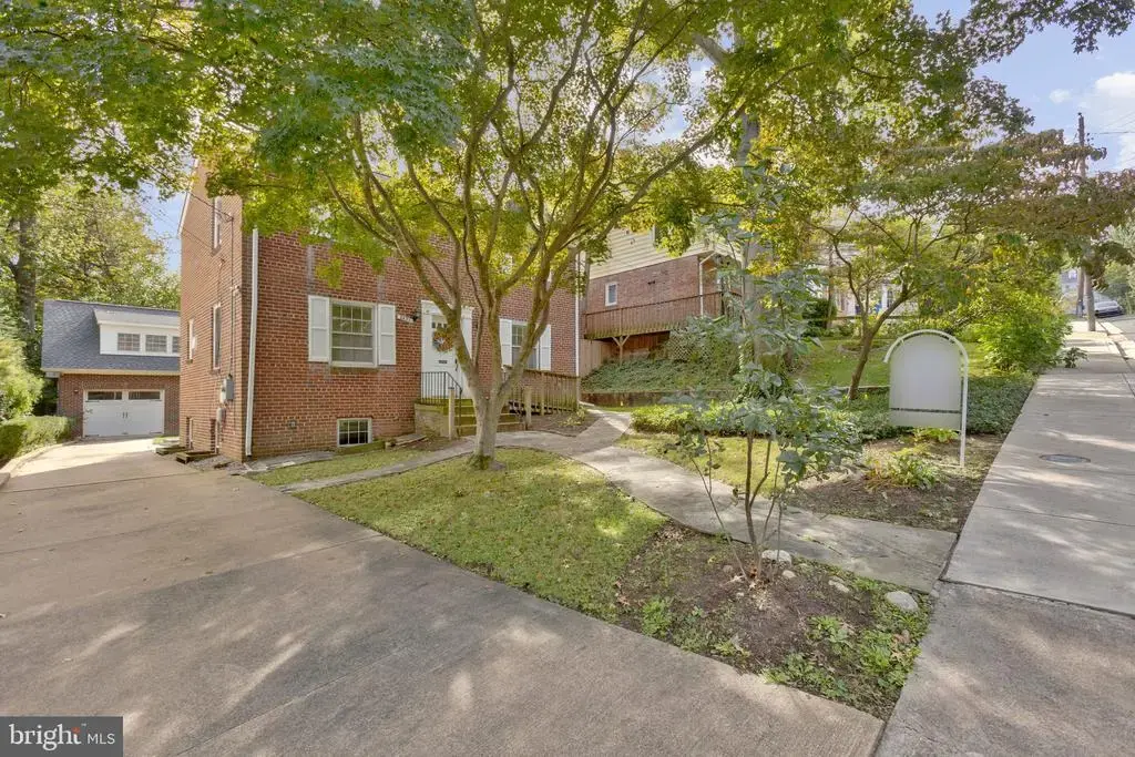 2431 N Utah St, ARLINGTON