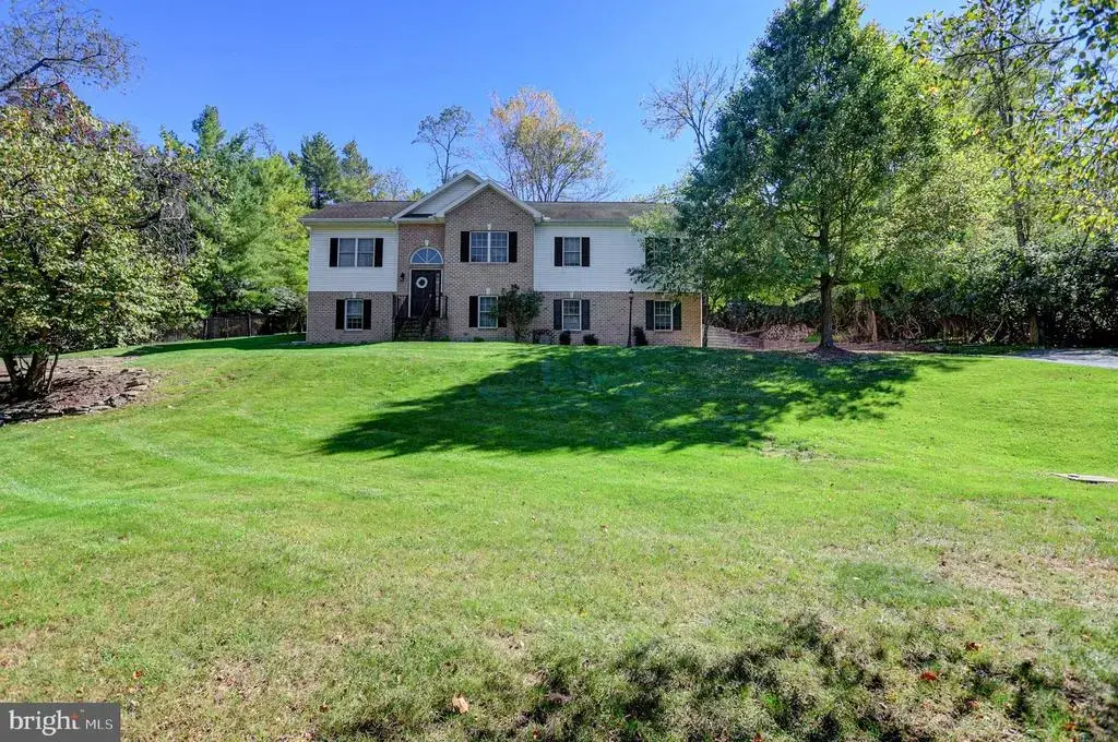 11070 Old Forge Rd, WAYNESBORO
