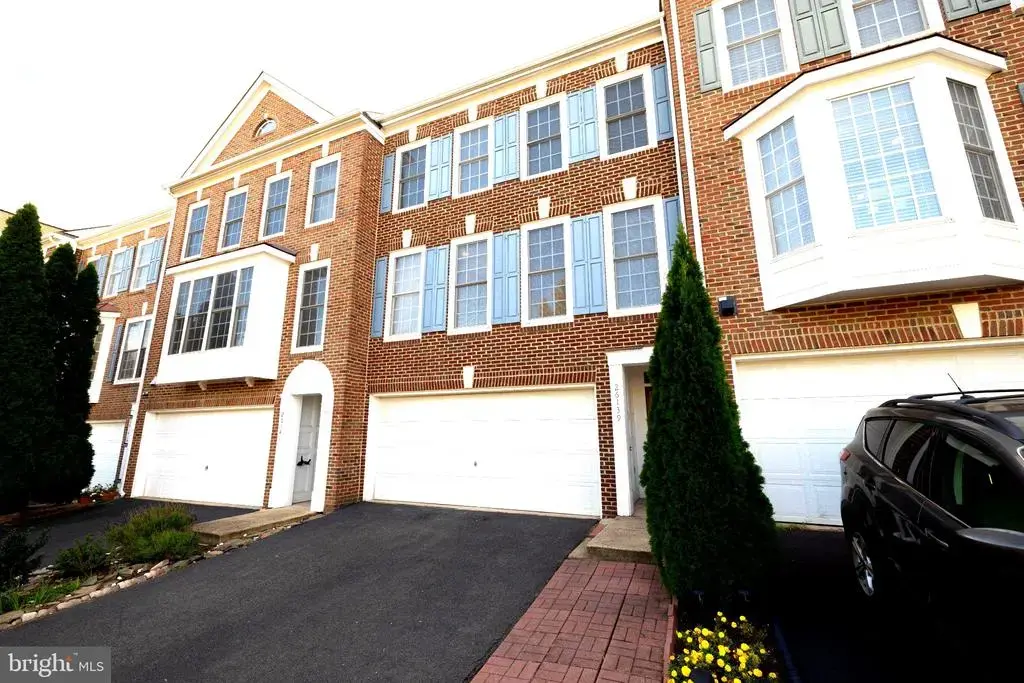 26139 Kennywood Sq, CHANTILLY