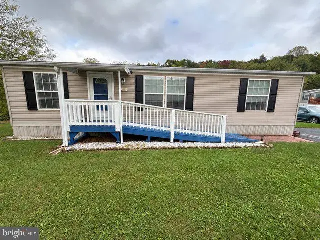17 Broadwing Dr, Hanover