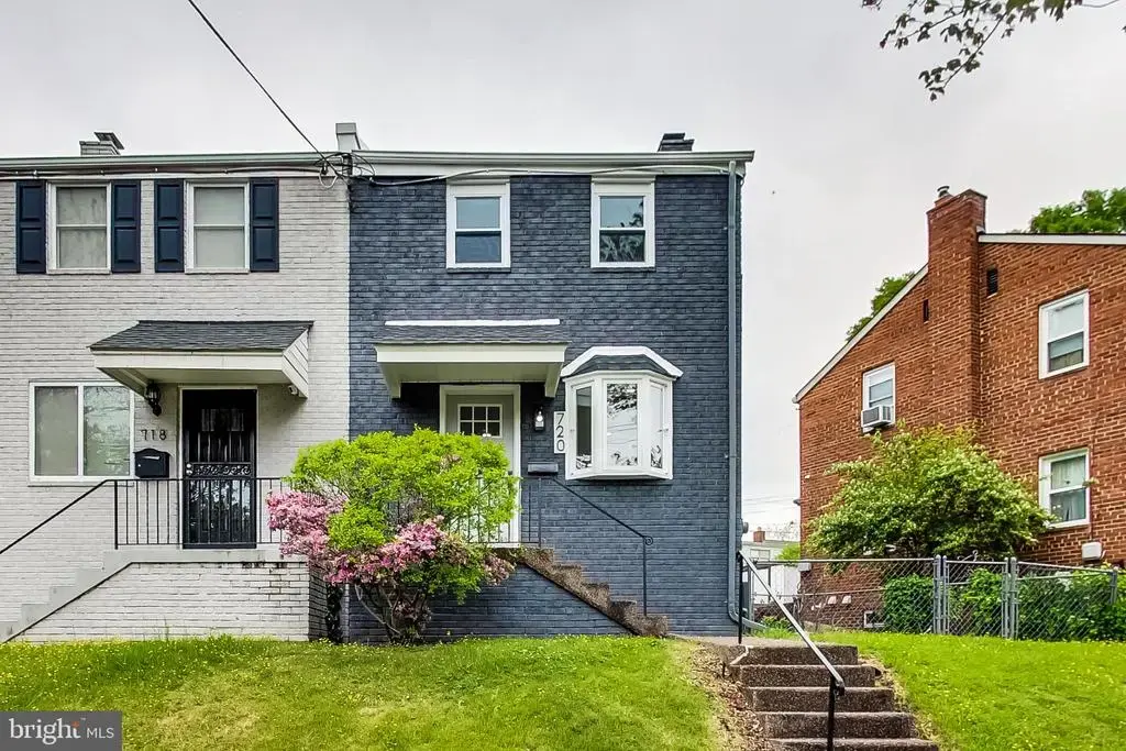 720 Hilltop Ter Se, WASHINGTON