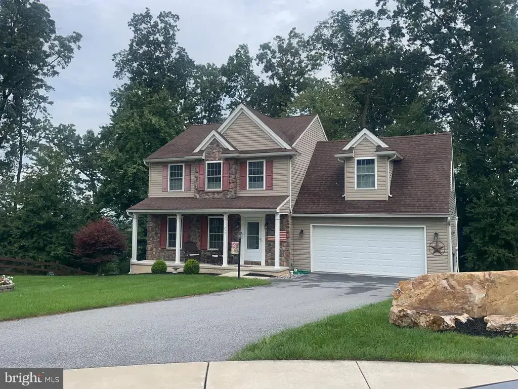 255 Liz Ln, GAP