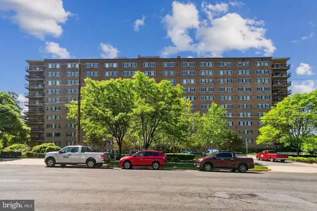 1900 Lyttonsville Rd #819, Silver Spring