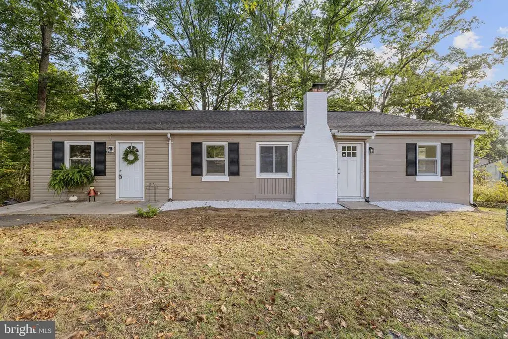 1716 Strasburg Rd, FRONT ROYAL