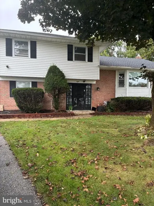 8 N Geier Ct, Randallstown