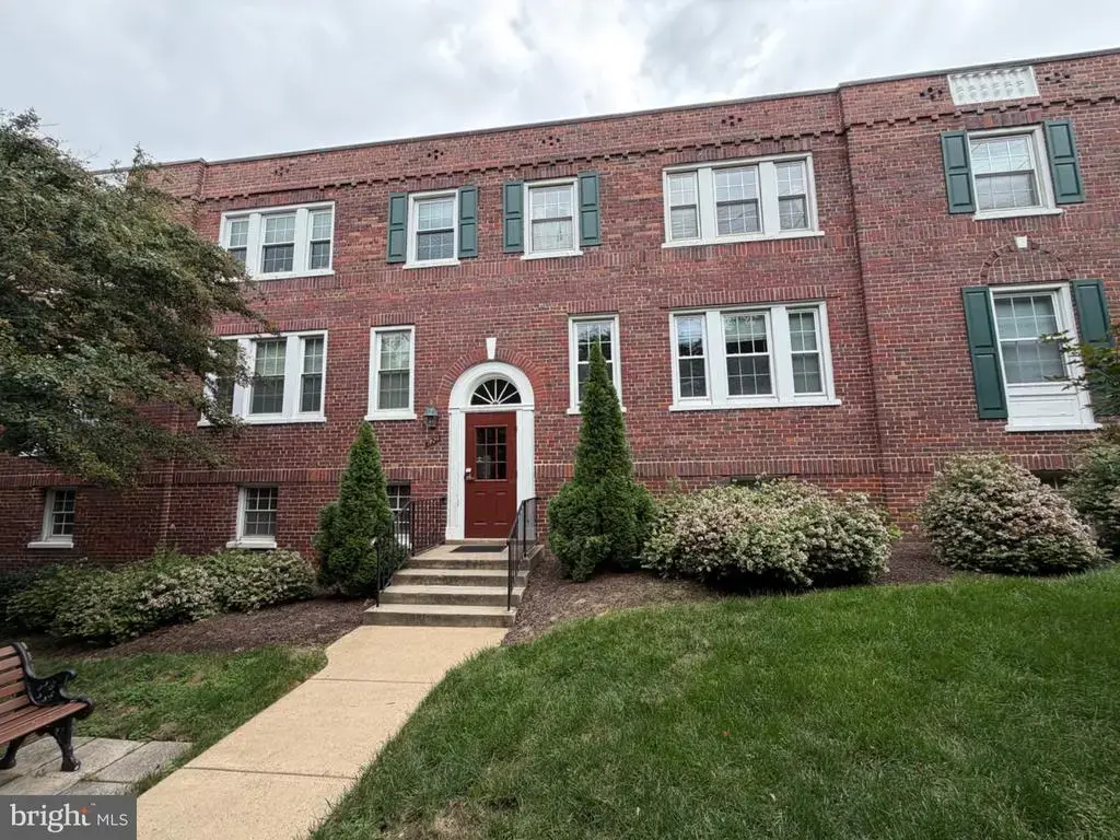 1904 Key Blvd #9455, ARLINGTON