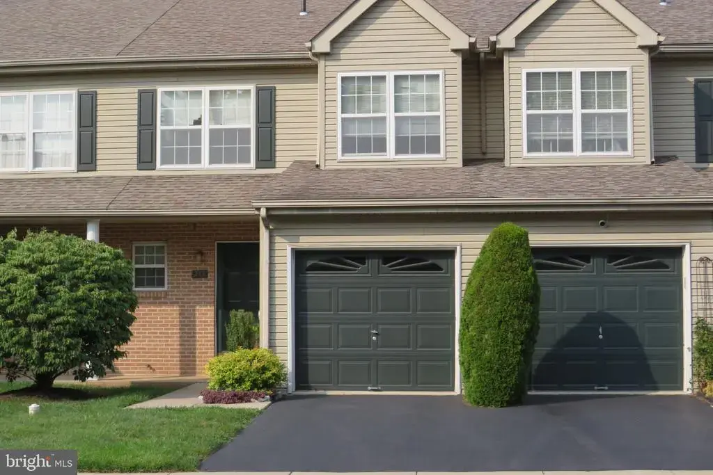 213 Yale Court Trappe Pa Yale Ct, TRAPPE