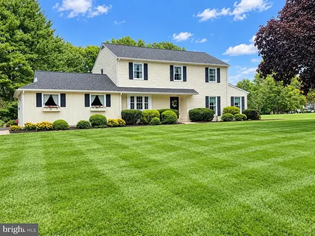 111 Nob Hill Park Dr, Reisterstown