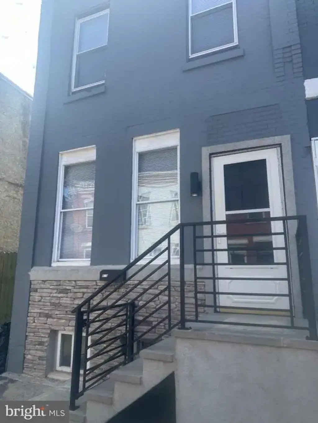 810 W Birch St, PHILADELPHIA