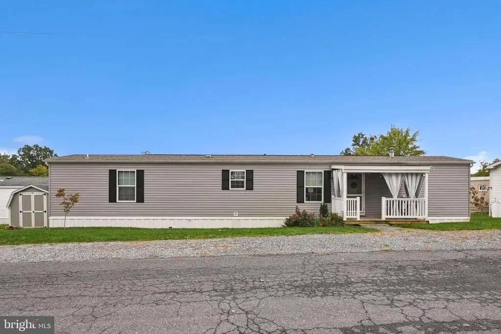 1395 Bowmansville Rd #17, MOHNTON
