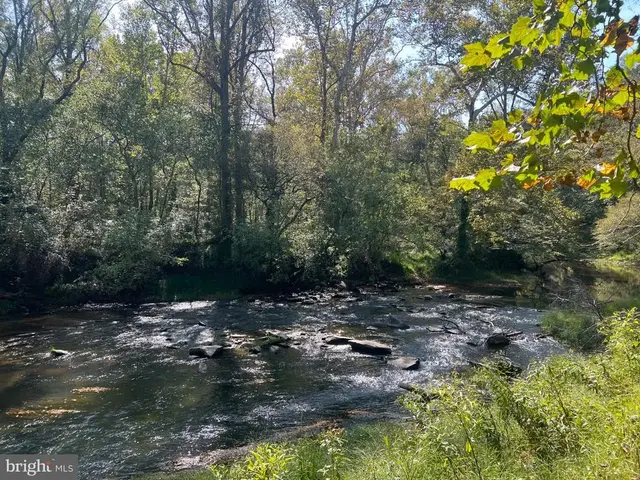 8080 Dulins Ford Rd, Marshall