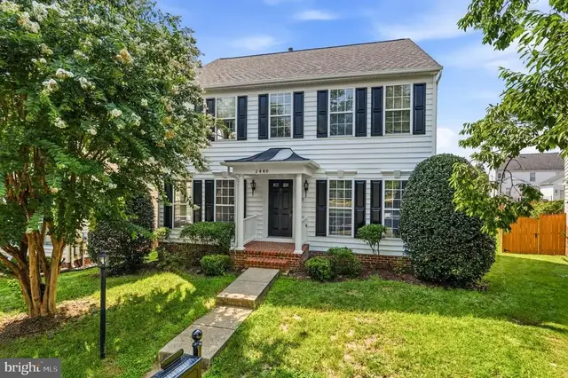 2440 Five Fathom Cir, Woodbridge