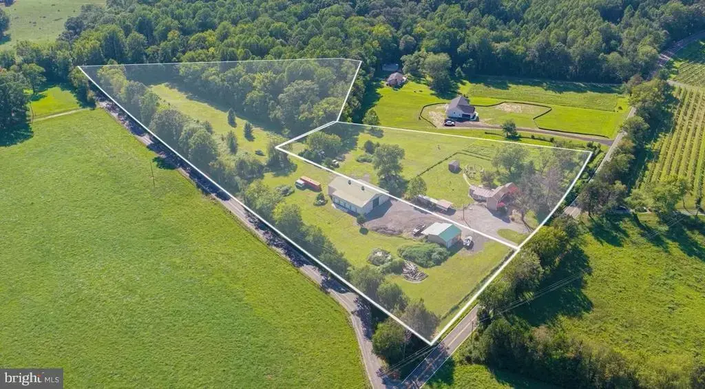 5408 & 5412 Lewiston Rd, BUMPASS