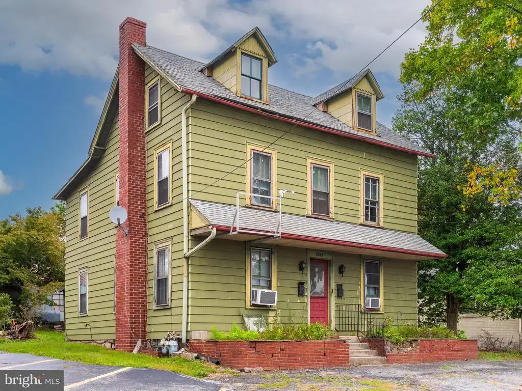 2635 W Chester Pike, BROOMALL