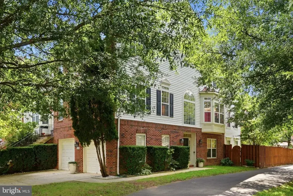 6318 Franconia Commons Dr, ALEXANDRIA