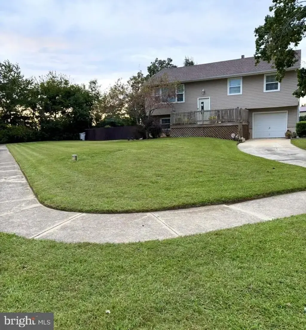 2140 Berkeley Dr, VINELAND