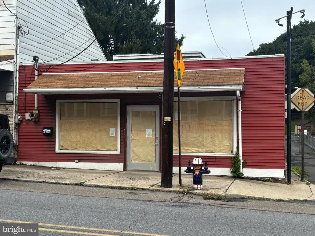 1100 W Market St, POTTSVILLE