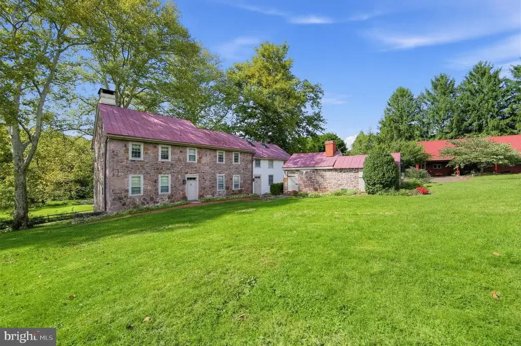 827 Cobb Hill Ln, POTTSTOWN
