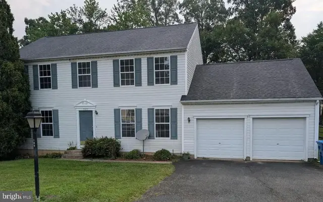 109 Cherry Tree Ln, Elkton