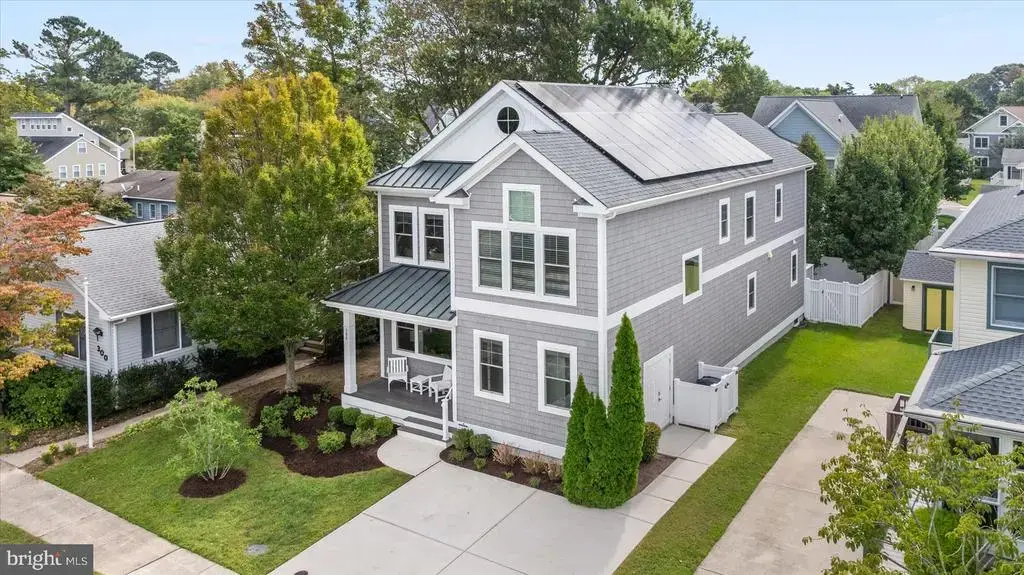 302 Laurel St, REHOBOTH BEACH