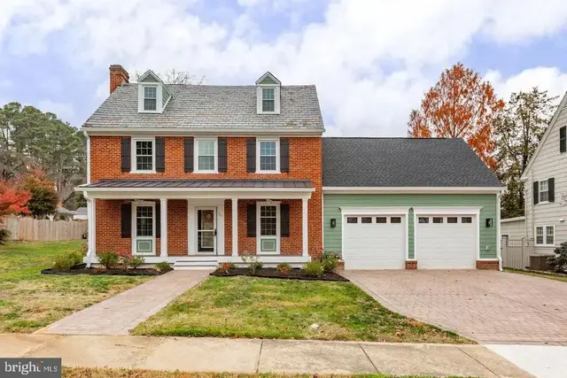 913 Sylvania Ave, Fredericksburg