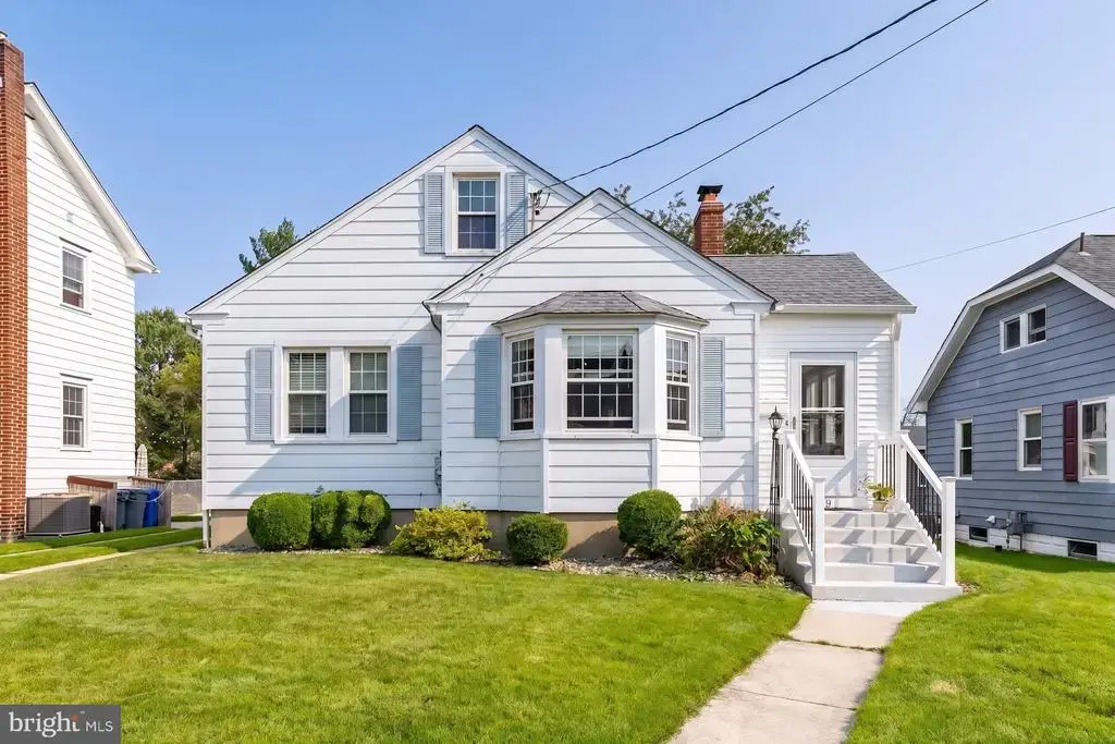 132 Center St, GIBBSTOWN