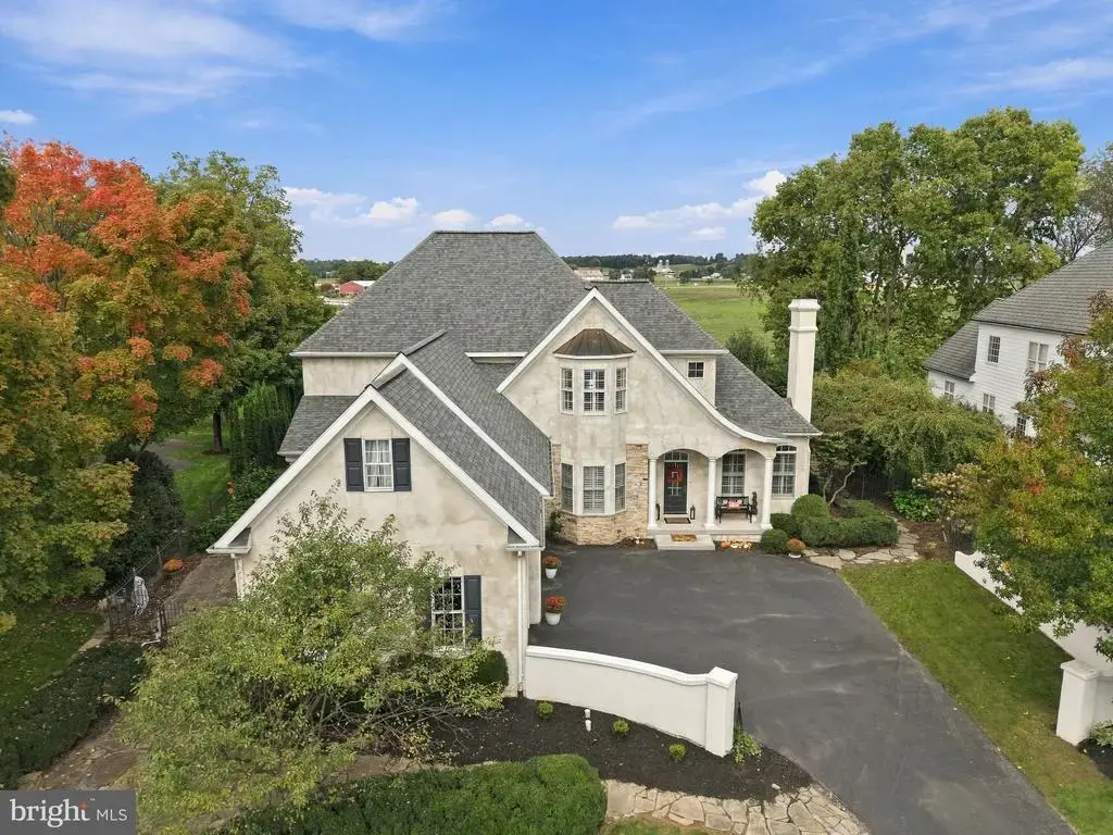 732 Goose Neck Dr, LITITZ