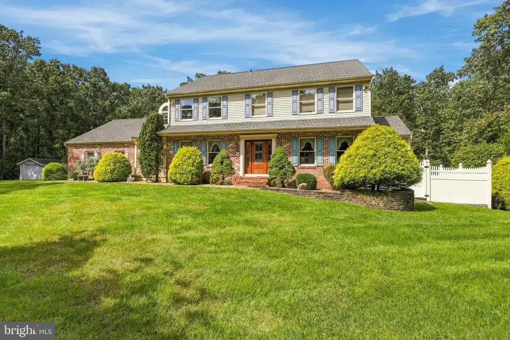 42 Fox Hill Dr, TABERNACLE