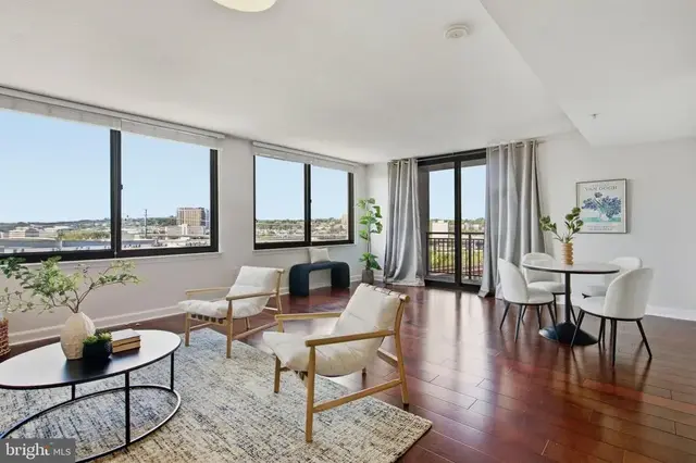 2451 Midtown Ave #928, Alexandria