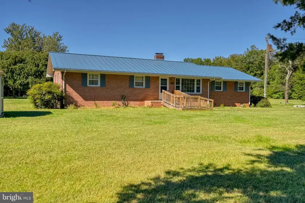 16184 Melville Ln, BOWLING GREEN