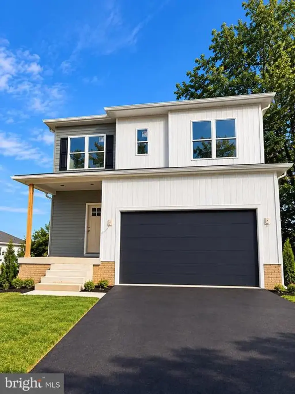 3201 Elizabeth Ave, HALETHORPE