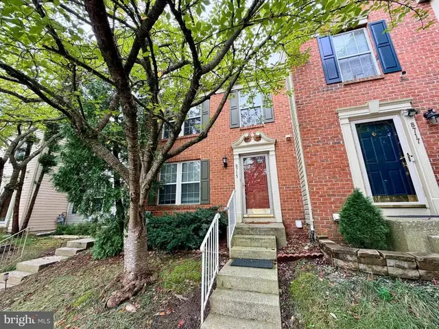 8715 Rochelle Dr, Ellicott City