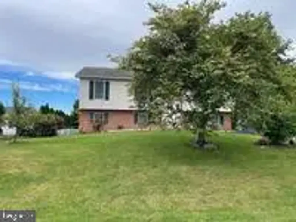 272 Pattison Drive Dr, SHIPPENSBURG