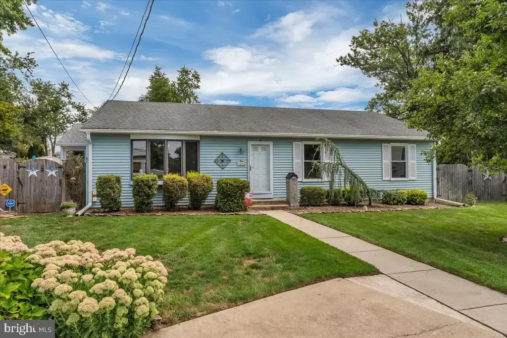 19 Devon Ct, MAPLE SHADE