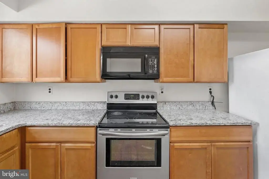 500 E Lancaster Ave #101d, WAYNE