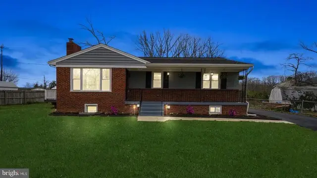 8218 Bock Rd, Fort Washington