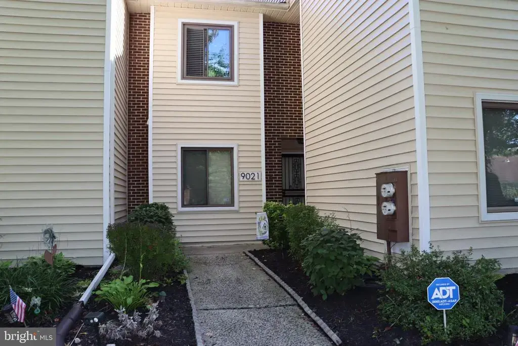 9021 Ayrdale Cres, PHILADELPHIA