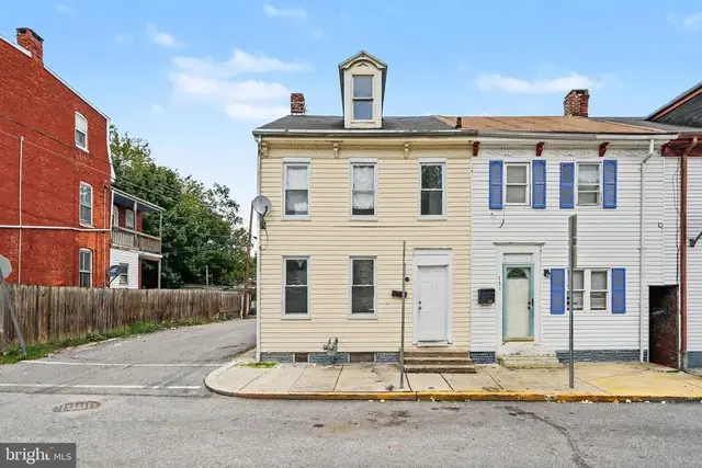 129 S Hartley St, York