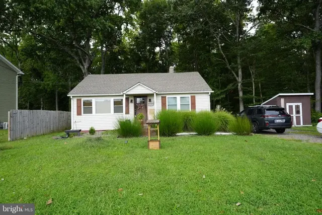 3284 Forrest Ave, Dover