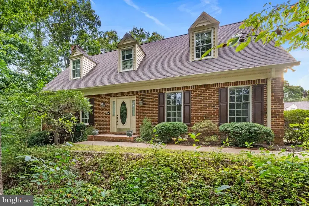 10037 Altamont Cir, FREDERICKSBURG