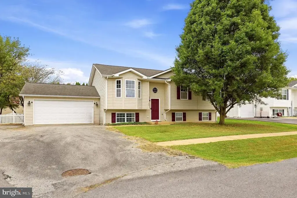 105 Brin Dr, RANSON