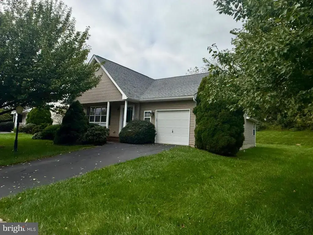 710 W Glenview Dr, WEST GROVE